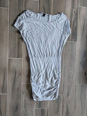 Victoria’s Secret Womens Gray Ruched Dress Size Small Short Sleeve Bodycon Mini